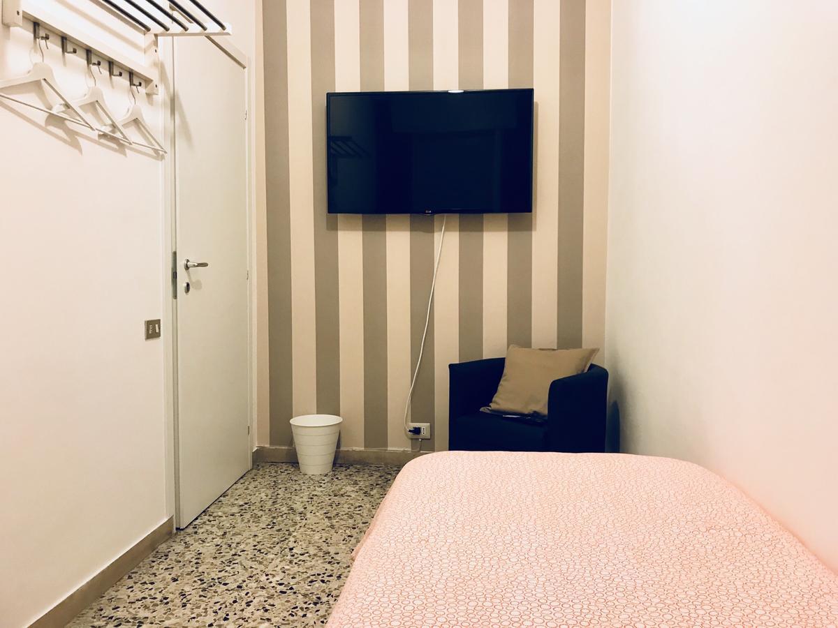 Simoni 10 Hotel Verona Ngoại thất bức ảnh
